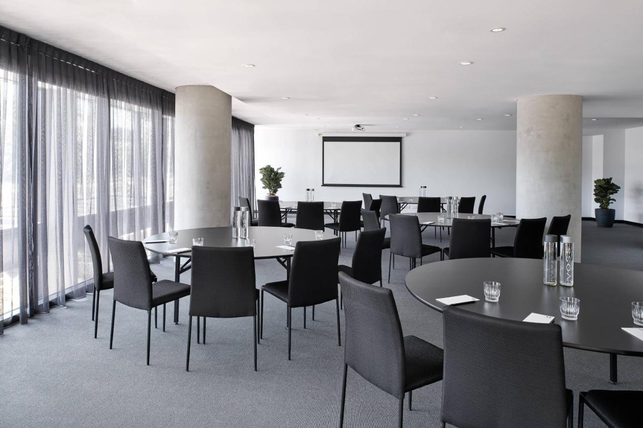 Midnight Hotel, Autograph Collection Canberra Eksteriør bilde The Boardroom at the National Portrait Gallery