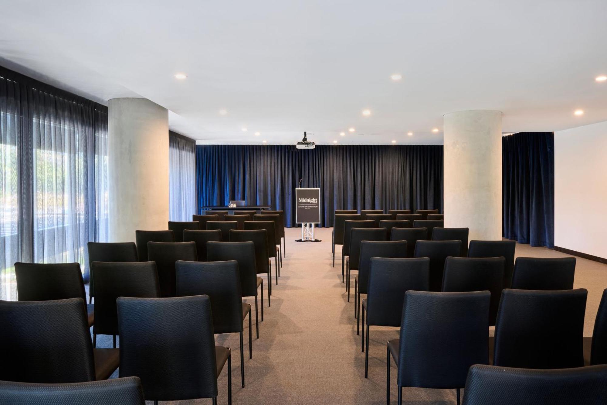Midnight Hotel, Autograph Collection Canberra Eksteriør bilde The Auditorium