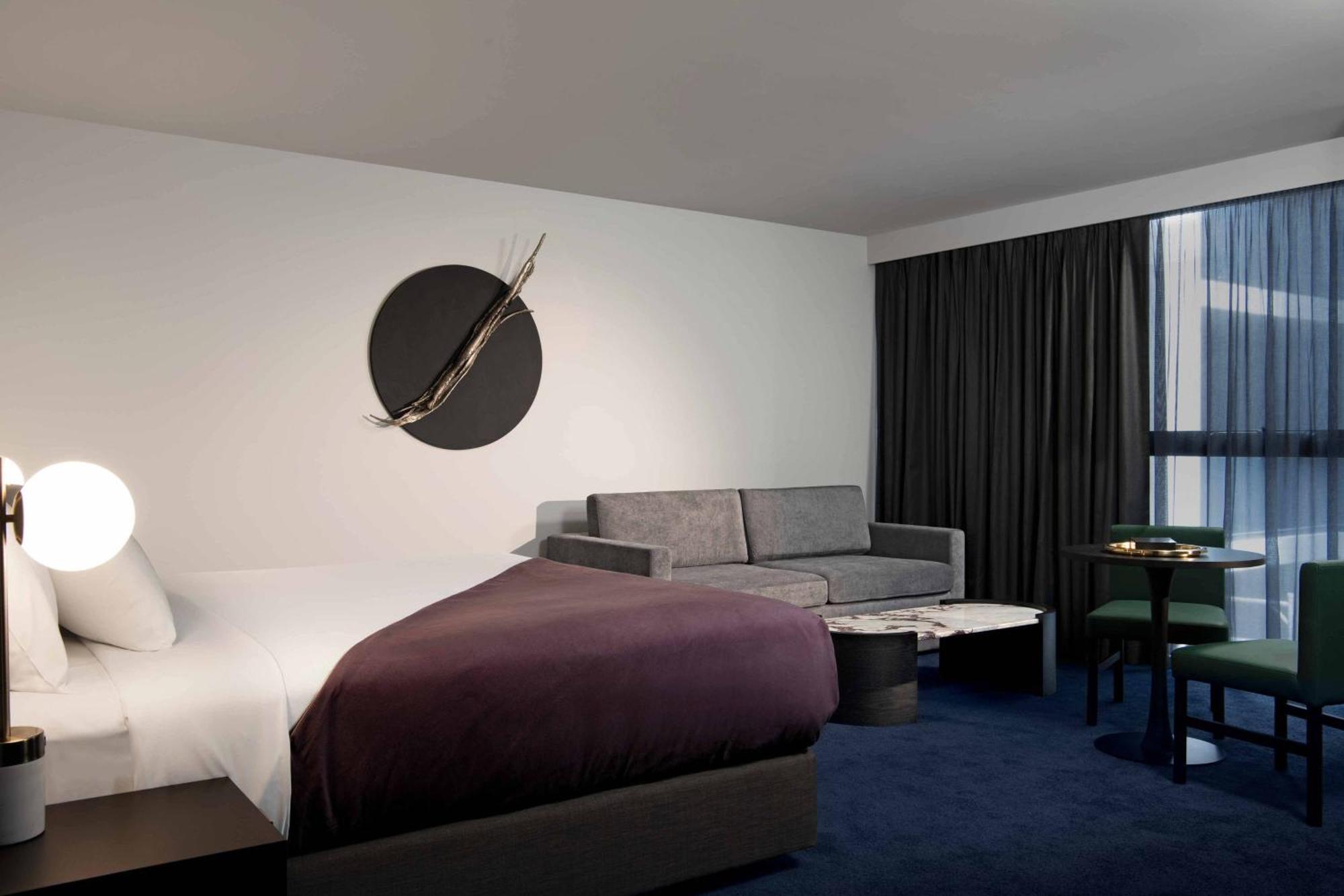 Midnight Hotel, Autograph Collection Canberra Eksteriør bilde A room at the hotel